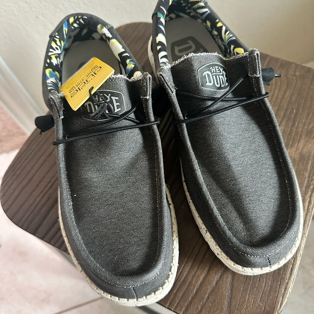 Hey Dude Men's Gray Casual Shoes